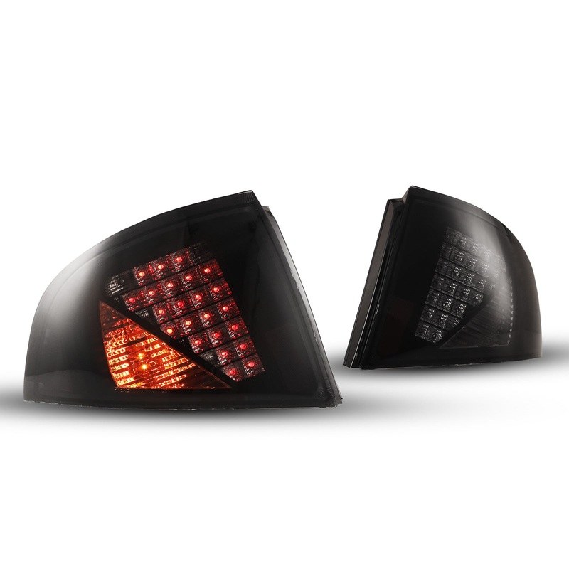 For 2000-2003 Nissan Sentra LED Tail Light – Black/Smoke