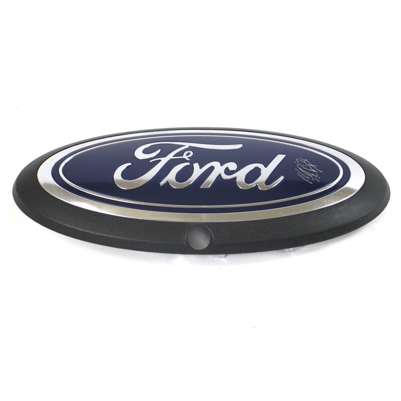Damaged Genuine OEM Ford Oval Replacement Emblem With Camera Mount JC34-8B262-CB