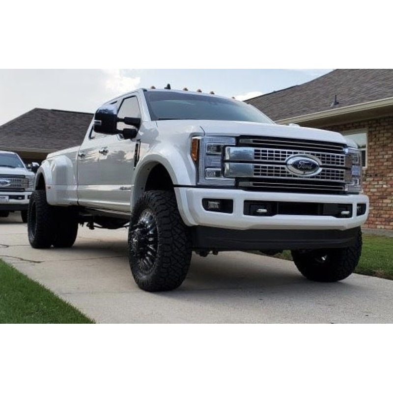 Wicked Trucks – 2017- 2022 Ford F-450/550 3.5″ Premium Leveling System