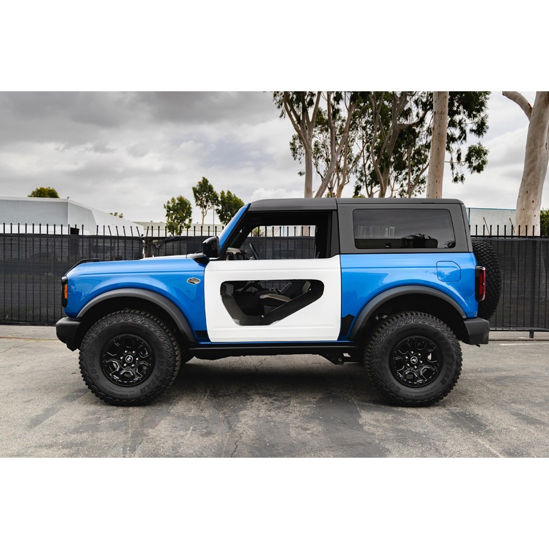 2021-2024 FORD BRONCO FIBERGLASS HALO DOORS WITH CARBON FIBER INSERTS (2-DOOR)