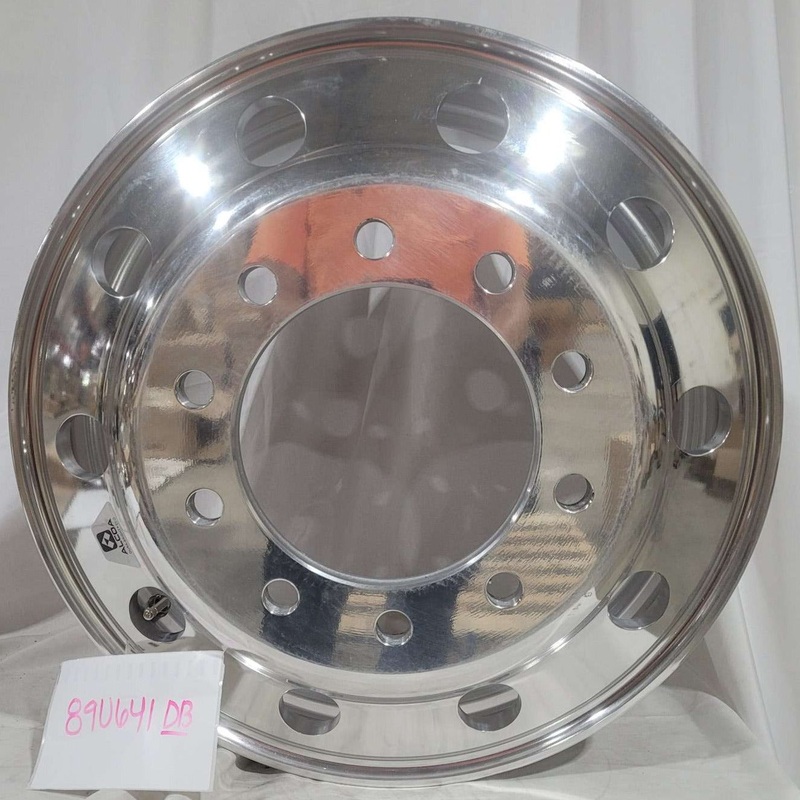 22.5×9.00 Alcoa 10x285mm DuraBright EVO Front (returned item)