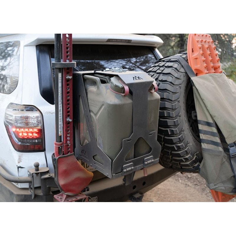 BACKWOODS Dual Universal Jerry Can Carrier