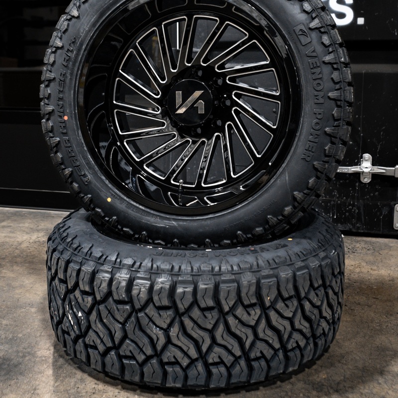 Venom Power Terra Hunter R T Plus 35×12.50R22LT