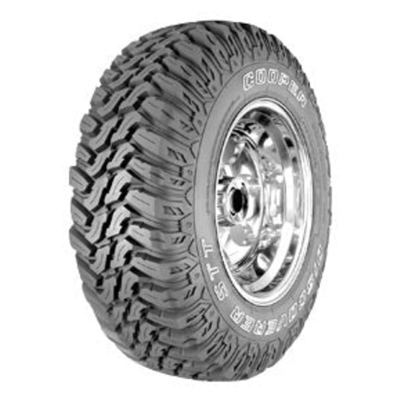 Cooper Discoverer STT