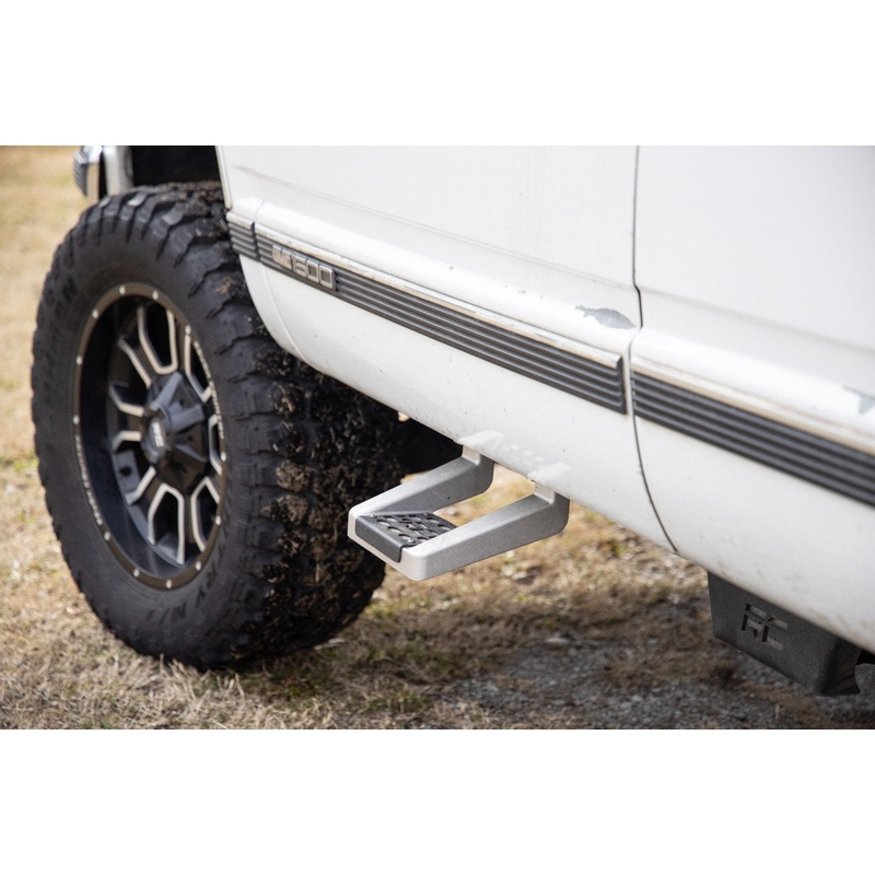 Single Hoop Step | Universal | Alum | Pair | Multiple Makes & Models (Chevy/Ford/GMC/Ram)